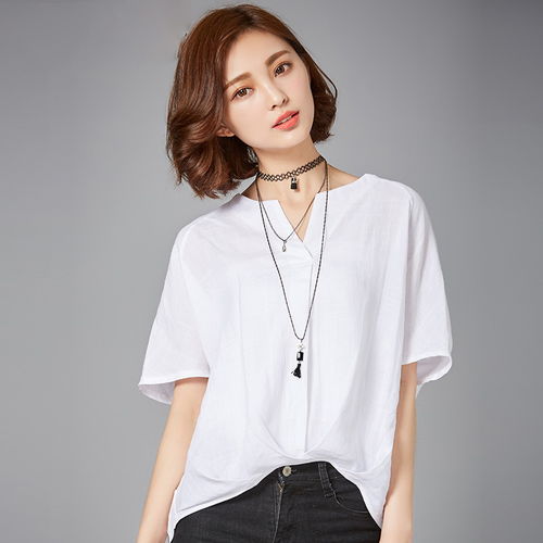 70后女性的穿搭智慧 簡約中綻放女人味——胖太太服飾新風(fēng)尚